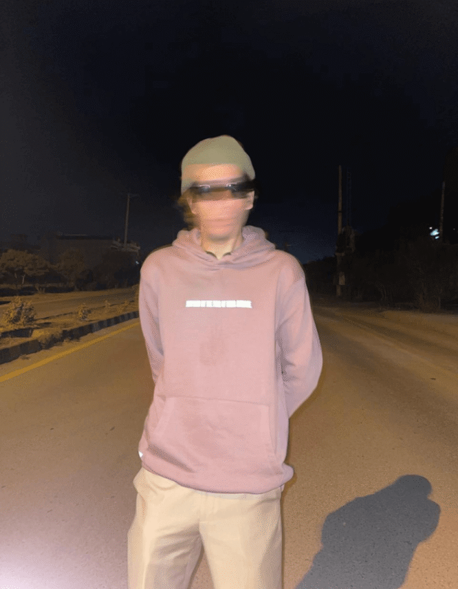 Article Fear Hoodie Rosy Brown